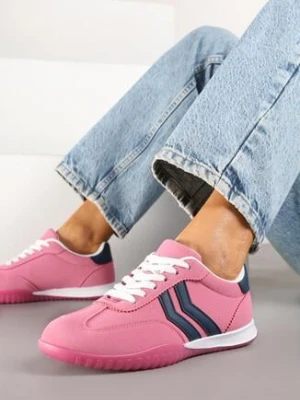 Różowe Sneakersy w Typie Tenisówek z Ozdobnymi Paskami Zommea