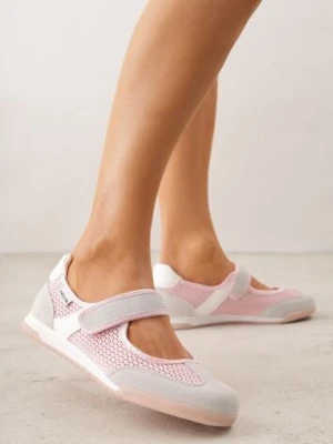 Różowe Tenisówki Typu Sneakeriny Ozdobione Napisem Emirinne maira