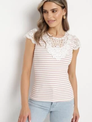 Różowo-Biały Bawełniany T-shirt z Prążkowanej Dzianiny Ozdobiony Koronką Liasilo g-dz fashion