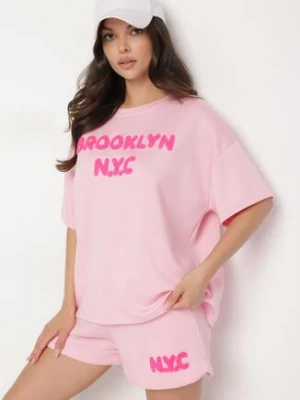 Różowy Komplet Oversize z Wiskozą T-shirt i Szorty z Nadrukiem Liravella jumelle