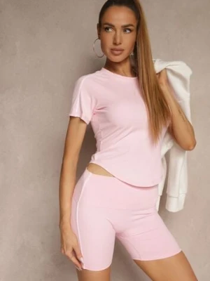 Różowy Komplet Sportowy Dopasowany T-shirt i Szorty Zdobione Lampasem Auretta