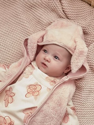 Różowy polarowy bezrękawnik niemowlęcy z uszami królika 5.10.15.