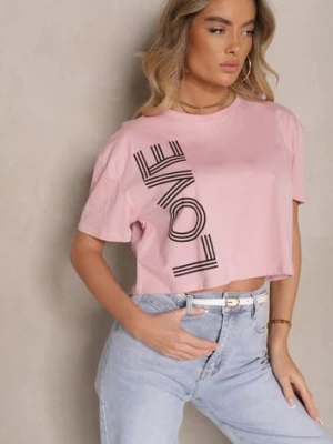 Różowy T-shirt z Bawełny o Krótkim Kroju Ozdobiony Napisem Sannovia