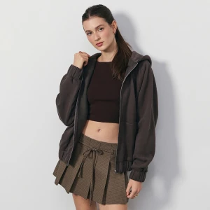Rozpinana bluza loose fit z kapturem basic czekoladowa House