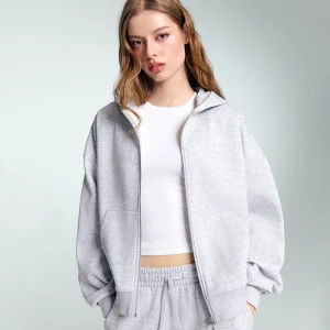 Rozpinana bluza z kapturem i dżetami jasnoszara House