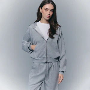 Rozpinana bluza z kapturem i modalem w składzie basic szara House
