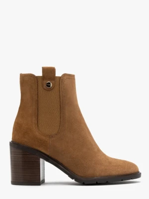 Rude sztyblety na masywnym klocku Ryłko