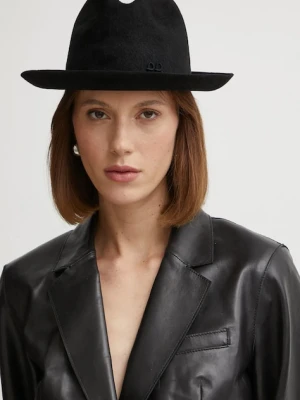 Ruslan Baginskiy kapelusz