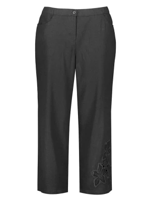 SAMOON Spodnie w kolorze czarnym rozmiar: 48