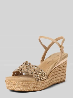 Sandałki ze skóry na koturnie Alma en Pena