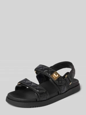 Sandałki ze skóry z pikowaniem model 'Mona' Steve Madden Czarny