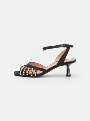 Sandały alberta ferretti