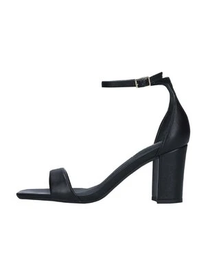 Sandały Carvela