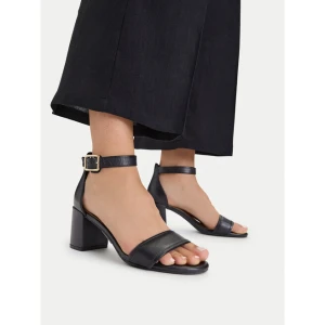 Sandały Clarks Ezoria Mae 26181295 Czarny