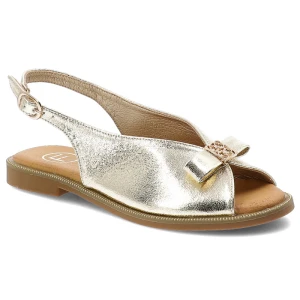 Sandały damskie Filippo, cholewka ze skóry ekologicznej metaliczne wykończenie płaska podeszwa, złote, DS7923/26