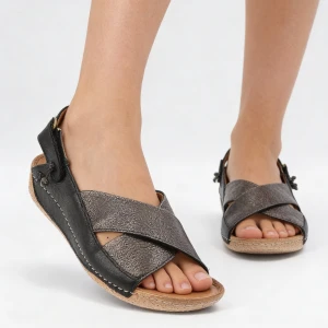 Sandały damskie Maciejka, ze skóry licowej na rzepy na platformie z miękkimi wkładkami, czarne, 00994-63-00-5