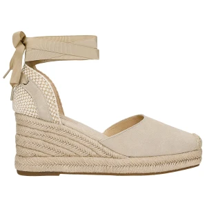 Beżowe sandały damskie na koturnie z wiazaniem wokol kostki relaks r 76005-64