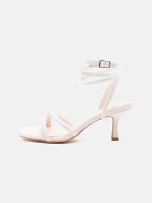 Sandały Even&Odd Wide Fit By Zalando beżowy