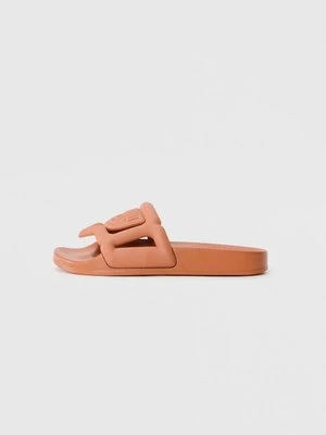 Sandały kąpielowe CHIARA FERRAGNI
