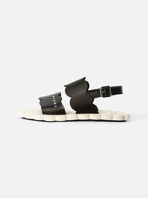 Sandały Marni