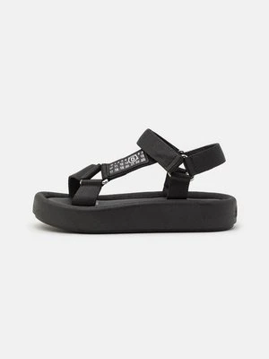 Zdjęcie produktu Sandały MM6 Maison Margiela czarny