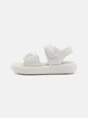 Sandały MM6 Maison Margiela biały