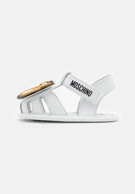 Sandały Moschino