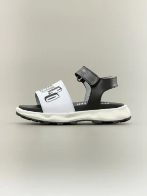 Sandały MOSCHINO biały