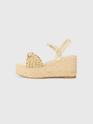 Sandały na koturnie ALDO