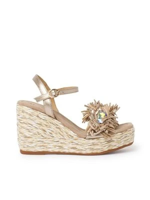 Sandały na koturnie Alma en Pena