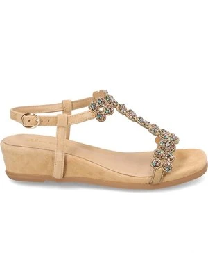 Sandały na koturnie Alma en Pena