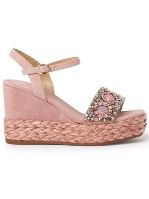 Sandały na koturnie Alma en Pena