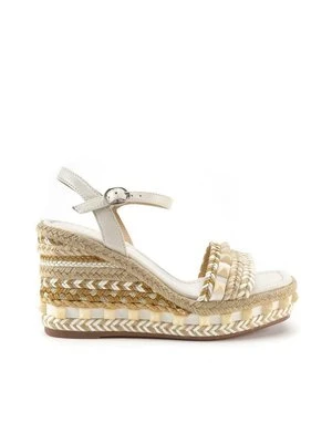 Sandały na koturnie Alma en Pena