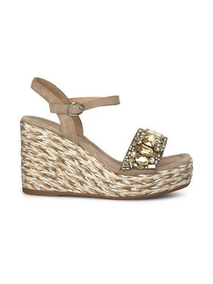 Sandały na koturnie Alma en Pena