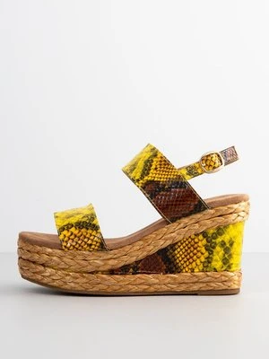 Sandały na koturnie Alma en Pena