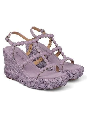 Sandały na koturnie Alma en Pena