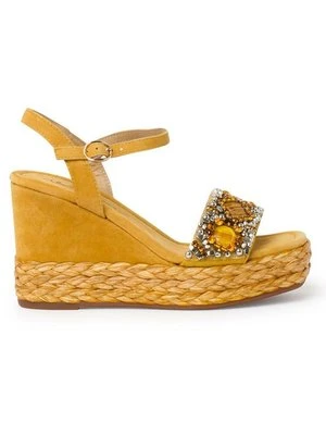 Sandały na koturnie Alma en Pena