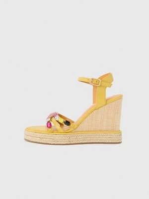 Sandały na koturnie Apepazza