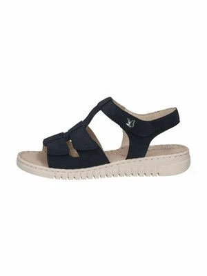 Sandały na koturnie Caprice