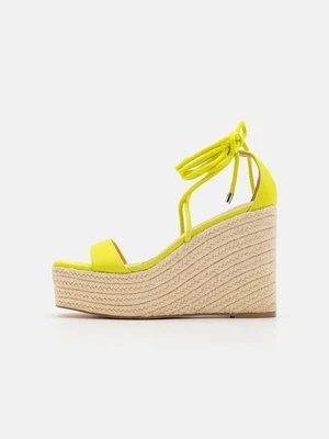 Sandały na koturnie Even&Odd