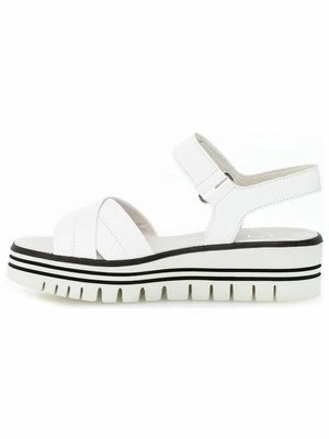 Sandały na koturnie Gabor