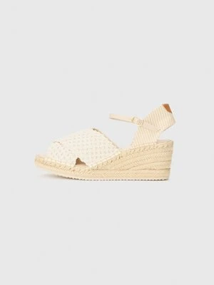 Sandały na koturnie Gant