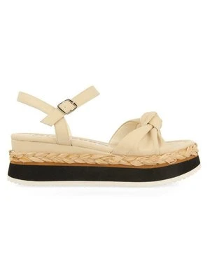 Sandały na koturnie Gioseppo