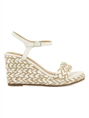 Sandały na koturnie Gioseppo