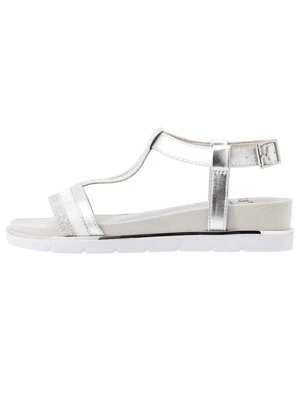 Sandały na koturnie Jana