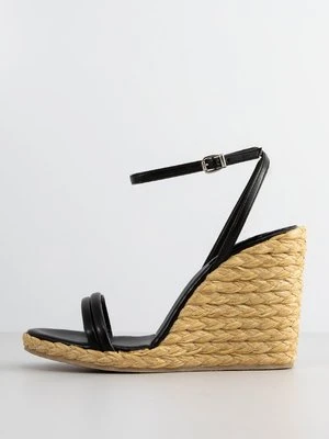 Sandały na koturnie Jeffrey Campbell