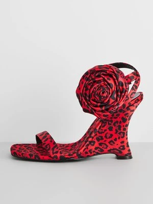 Sandały na koturnie Jeffrey Campbell