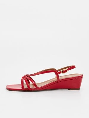 Sandały na koturnie Jonak