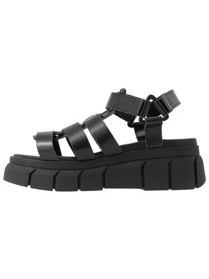 Sandały na koturnie Kaltur