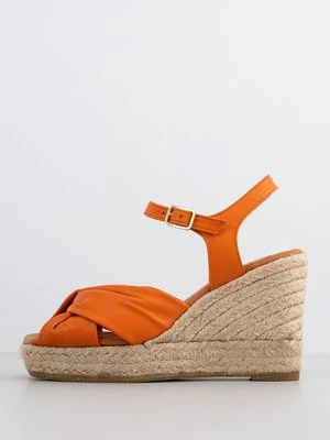 Sandały na koturnie Kanna